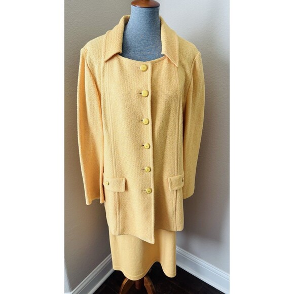 St. John Collection Size 16 Mustard Yellow Textured Jacket with Knit Skirt - Picture 1 of 14